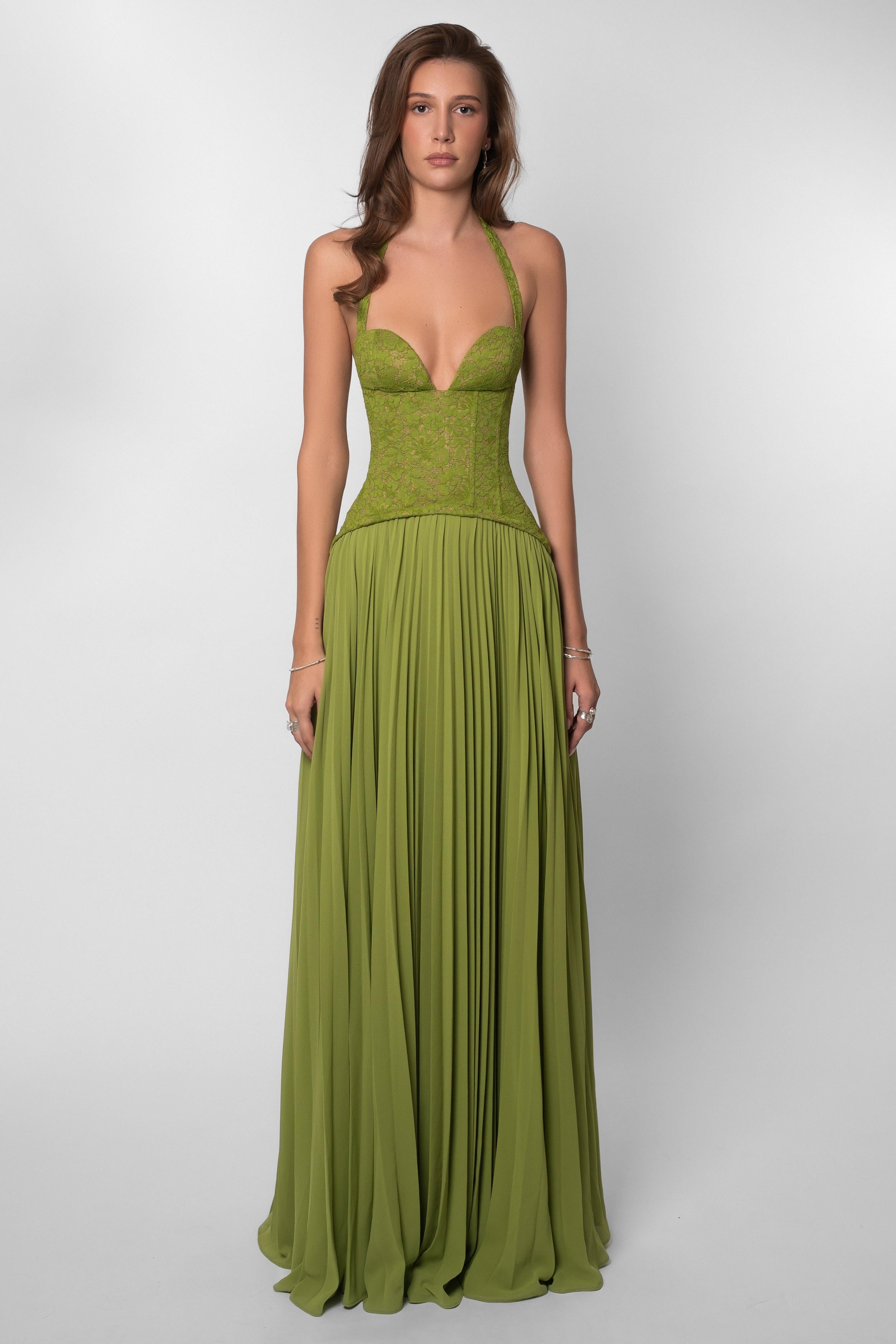 Abito maxi in pizzo romantico con scollo a cuore 22