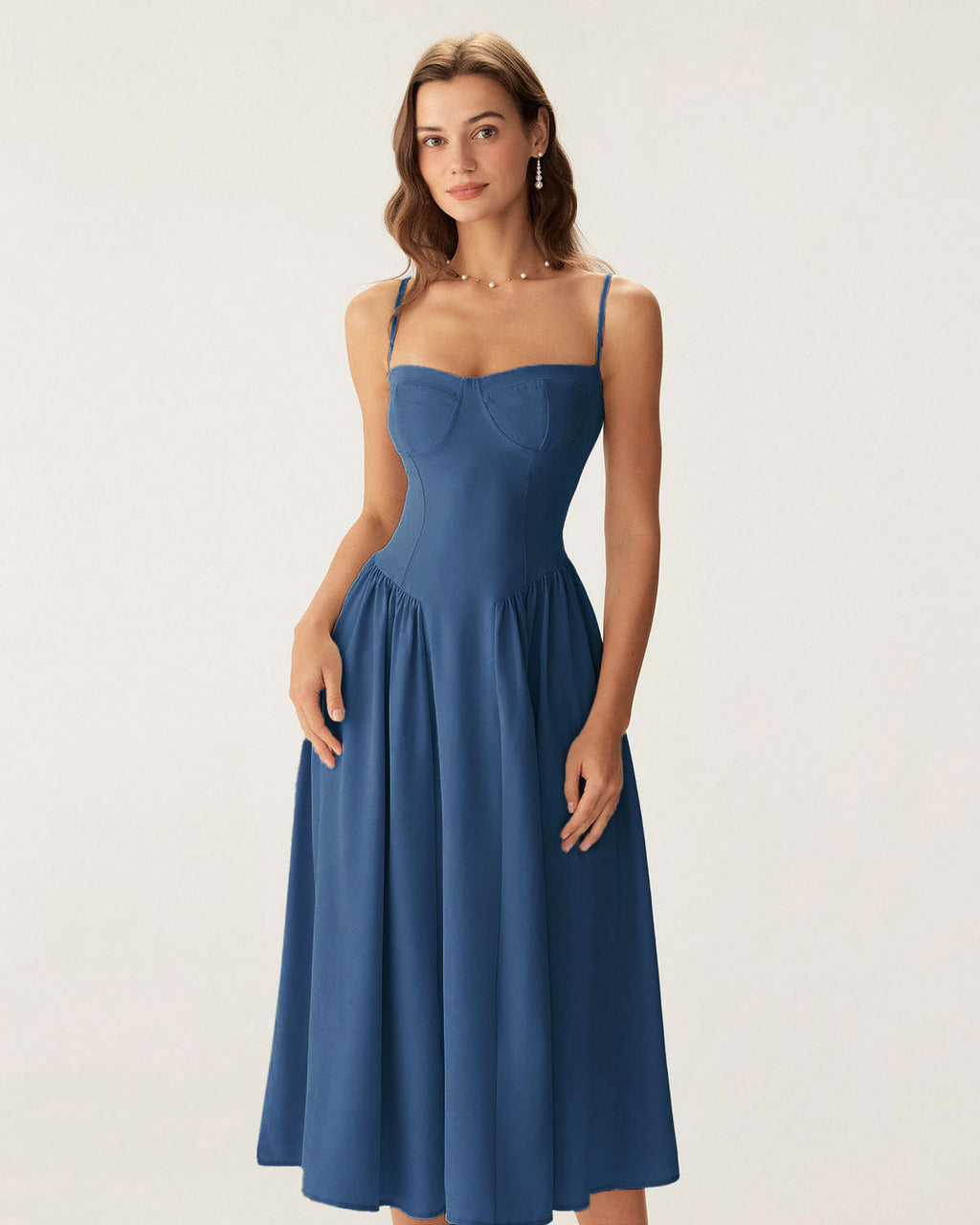 Abito midi elegante con scollo quadrato e tasche laterali. 6