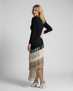 Abito midi elegante con frangia e scollatura a V 15
