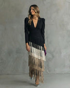 Abito midi elegante con frangia e scollatura a V 17