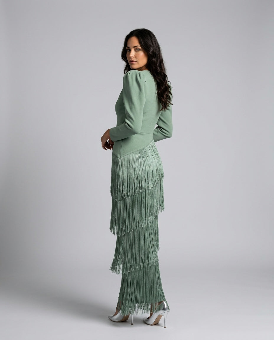 Abito midi elegante con frangia e scollatura a V 6