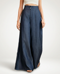 Jeans a gamba larga eleganti in denim scuro.