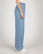 Jeans a gamba larga con vita elastica in denim azzurro 3
