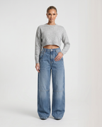 Jeans a gamba larga Esther con tasche curve in denim blu. 5