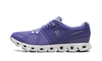 Sneaker On Running Cloud 5 Waterproof in blu e grigio. 7