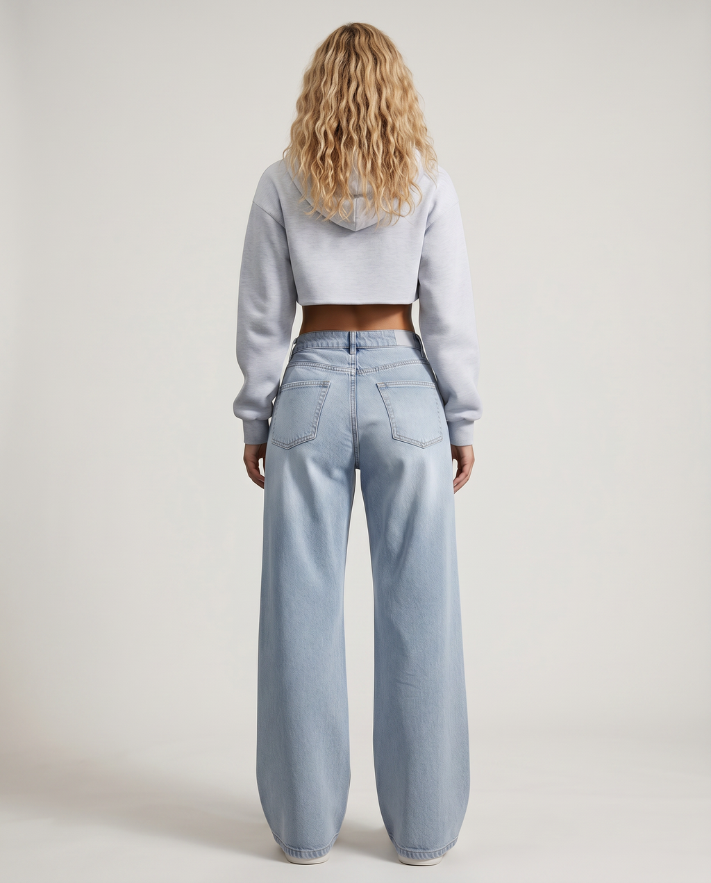 Jeans a gamba larga Lillie con orlo lungo in denim blu 4
