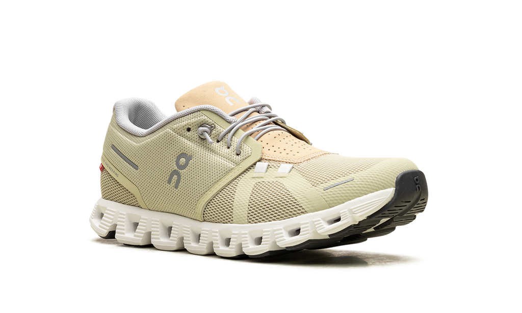 Sneaker On Running Cloud 5 WMNS Haze Sand eleganti e comode. 5