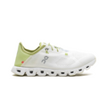 On Running Cloud 5 WMNS Ivory Akazie, scarpa elegante e leggera per donne attive.