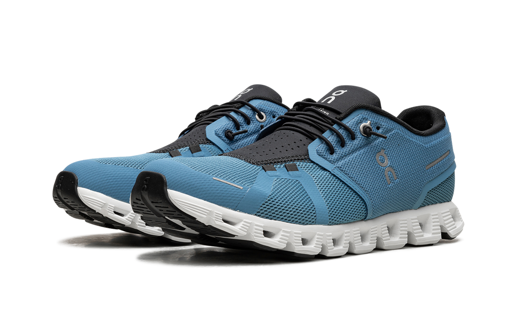 On Running Cloud 5 Niagara Blu/Schwarz sneaker elegante e traspirante. 2