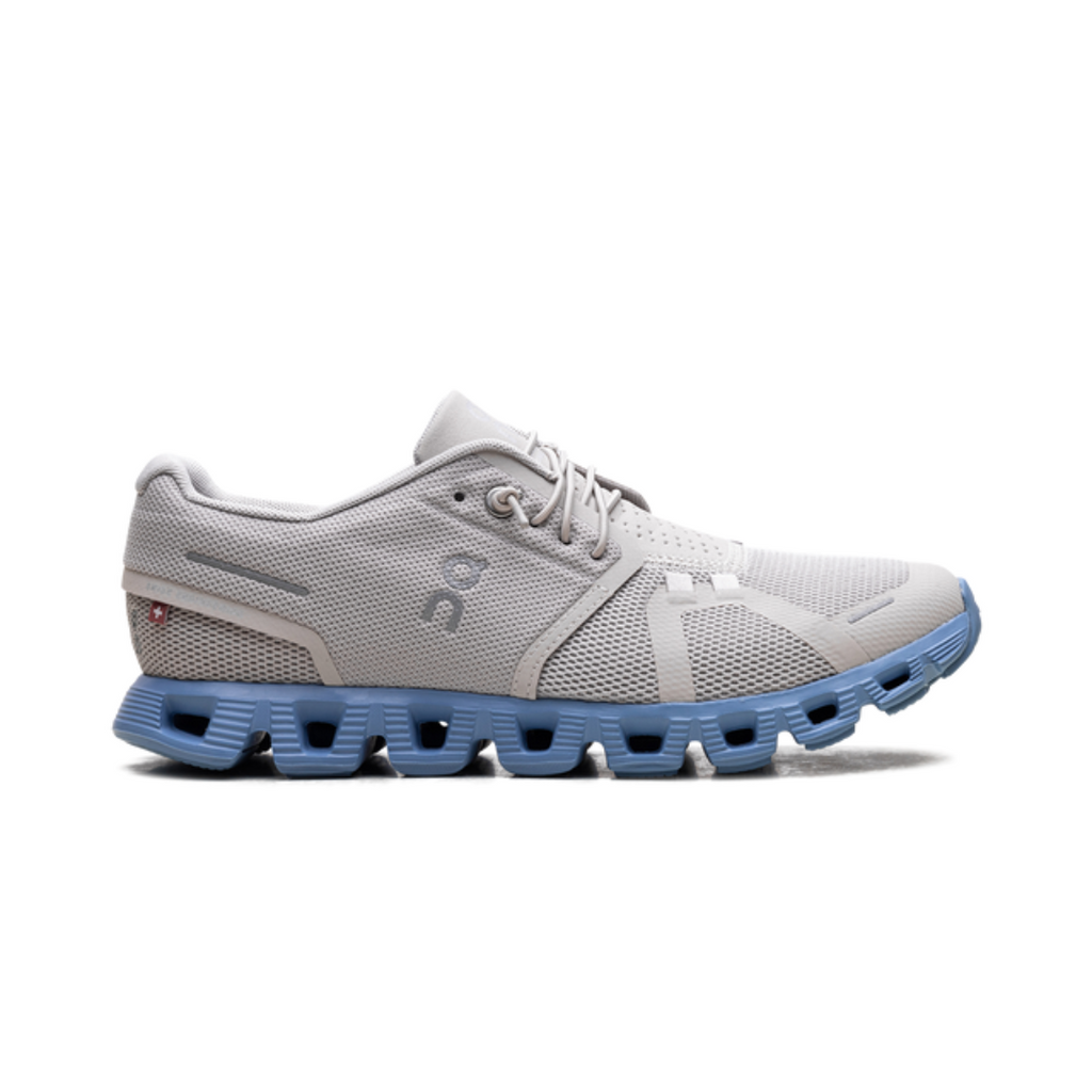 On Running Cloud 5 Perle Neptun Elegante - Scarpe da corsa moderne e confortevoli.