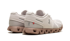 On Running Cloud On 5 WMNS in Sand Rosebrown, scarpe eleganti e comode per donne. 3