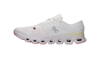 Sneaker On Running Cloud X 4 in Ivory Sand, eleganti e sportive. 2