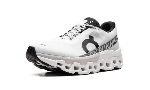 On Running Cloudmonster 2 Robusto in Frost Rock, sneaker leggera e traspirante. 4