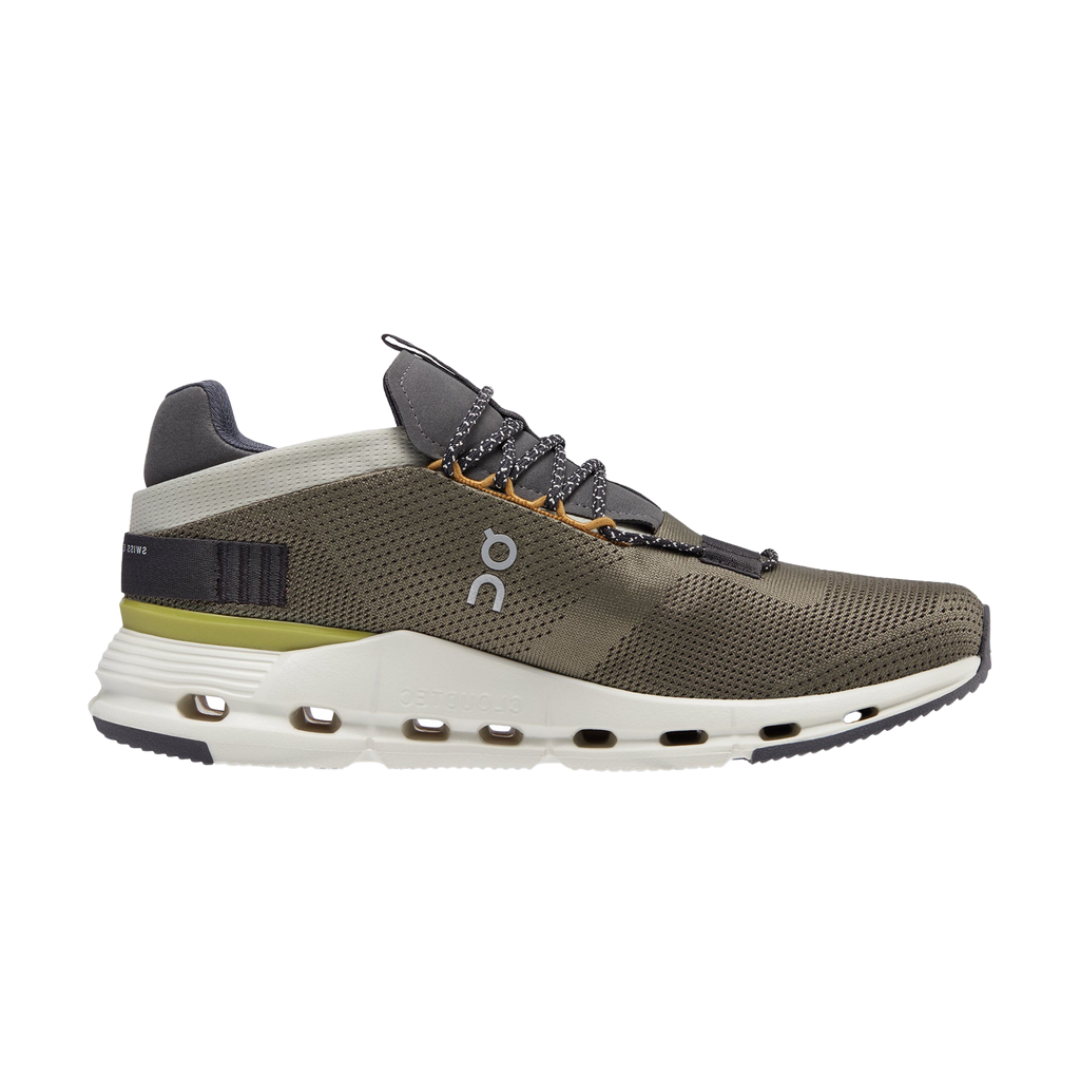 Sneakers On Running Cloudnova Ivy / Eclipse eleganti e confortevoli.