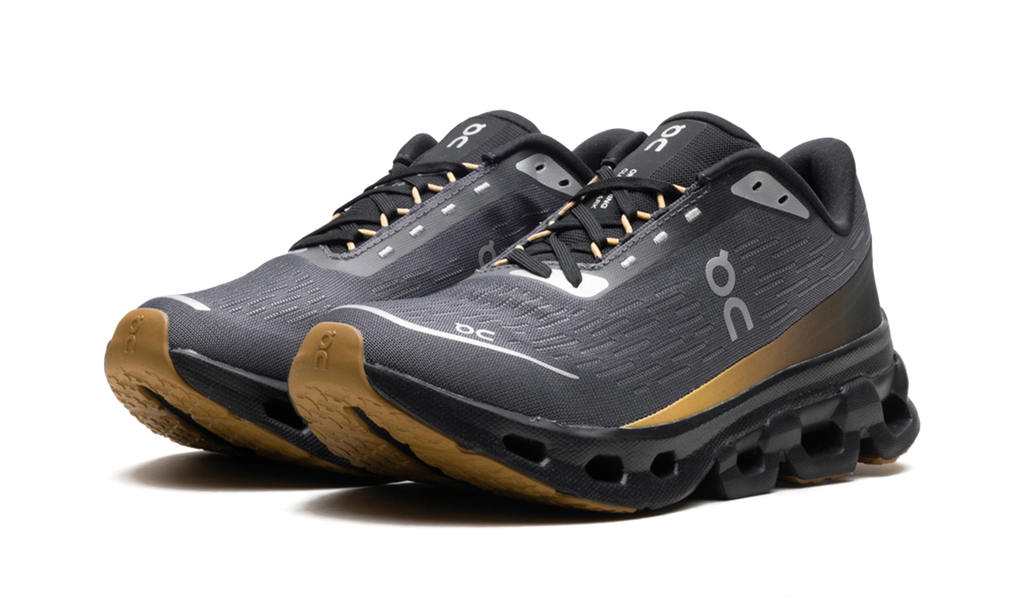 Sneaker On Running Cloudspark WMNS in Iron Black per donne. 2