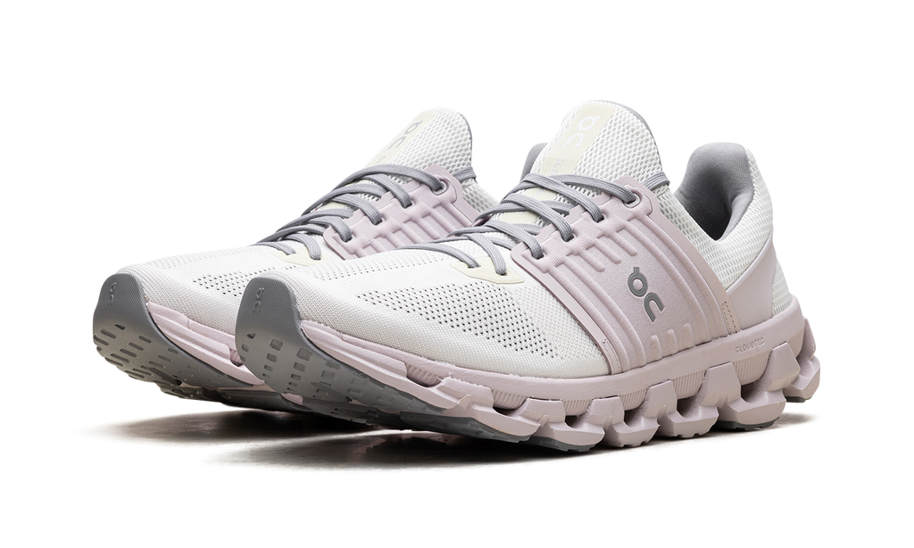 On Running Cloudswift 3 AD in Ivory Lily, scarpa da corsa elegante per donne. 2