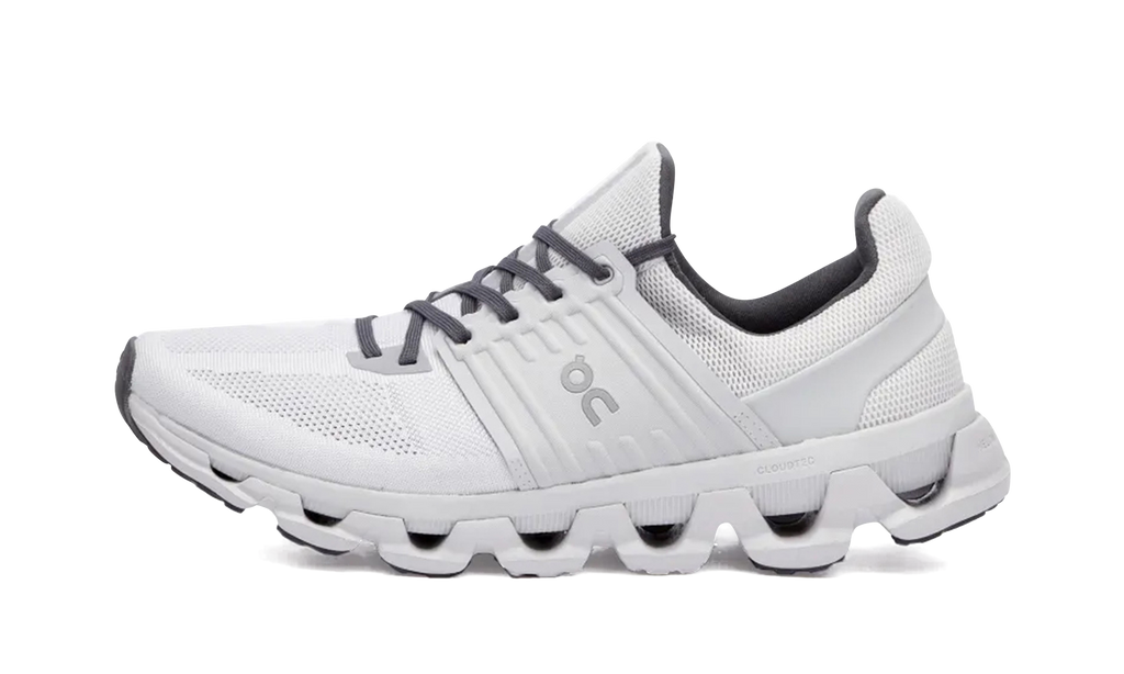 Scarpa da corsa On Running Cloudswift 3 AD Frost / Glacier elegante e versatile. 2