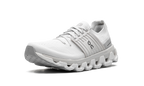 On Running Cloudswift 3 in bianco e grigio, sneaker elegante e traspirante per donne. 4