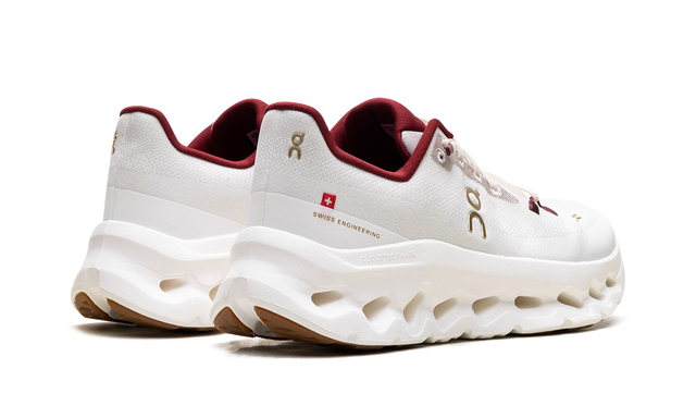 Scarpe On Running Cloudtilt Perl Ivory eleganti per ogni occasione. 3