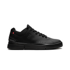 Sneaker On Running Roger Advantage in nero, eleganti e comode.