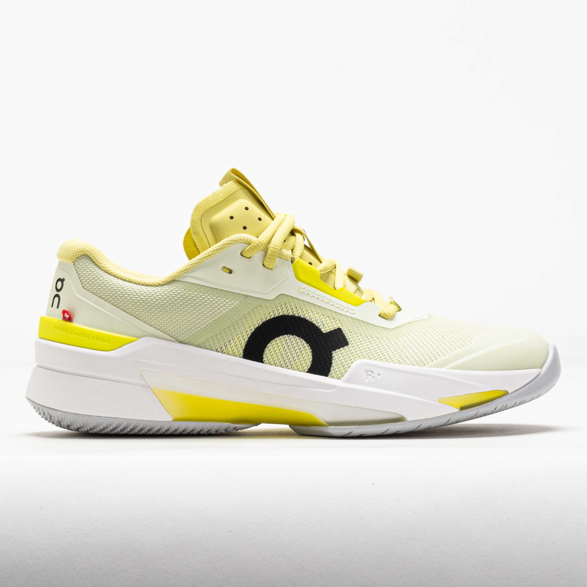Scarpe da tennis On Running The Roger Pro Fire Leggero per donne.