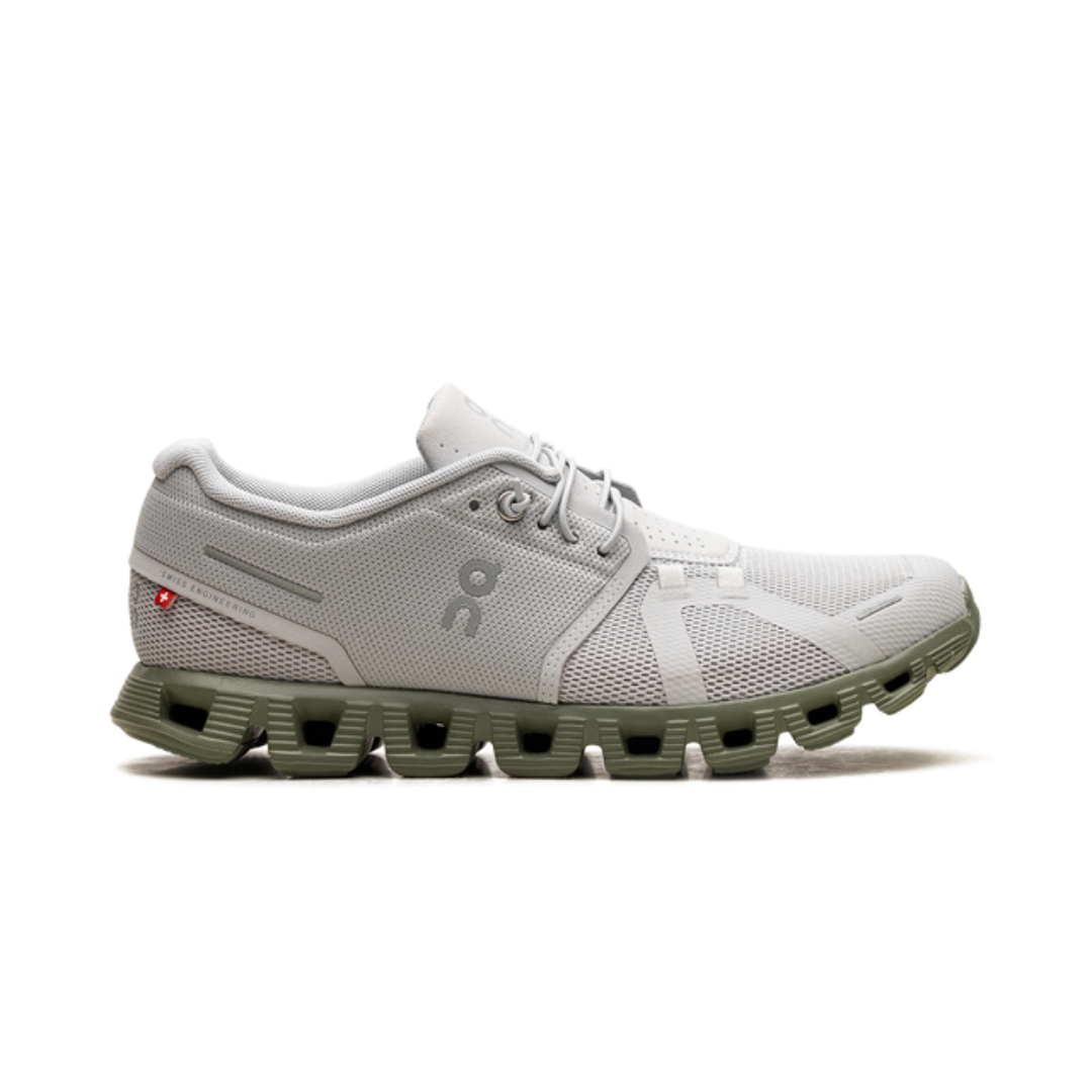 Sneaker On Running Cloud 5 in grigio ghiacciaio e verde reseda.